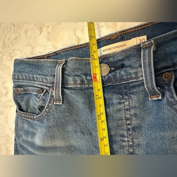 Levi’s High Rise Wedgie Straight Button Fly Jeans Size 30 - Picture 6 of 10